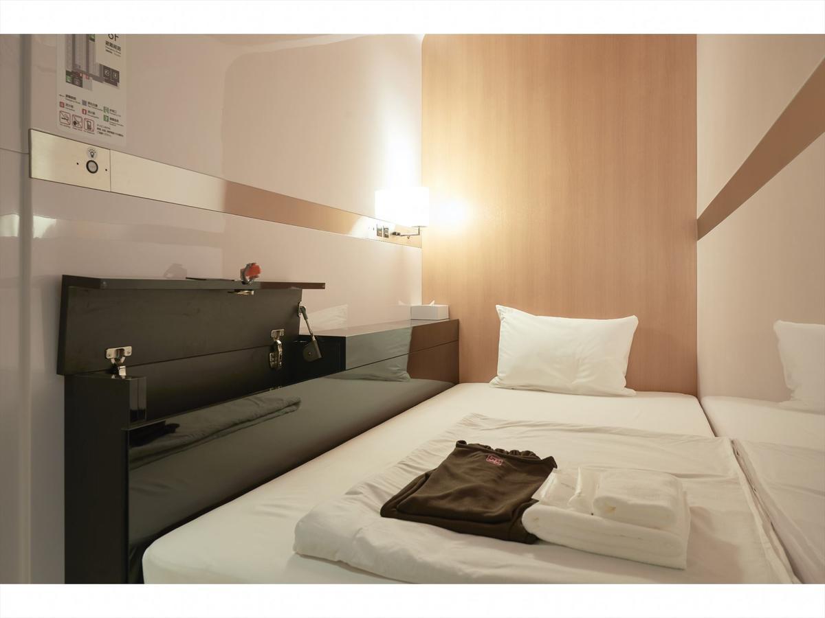 First Cabin Nishiazabu Tokyo Luaran gambar