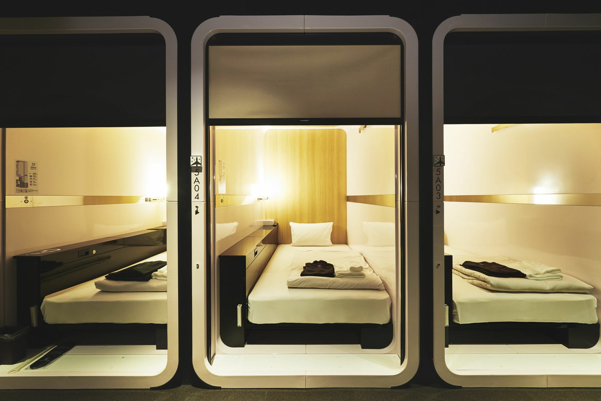 First Cabin Nishiazabu Tokyo Luaran gambar