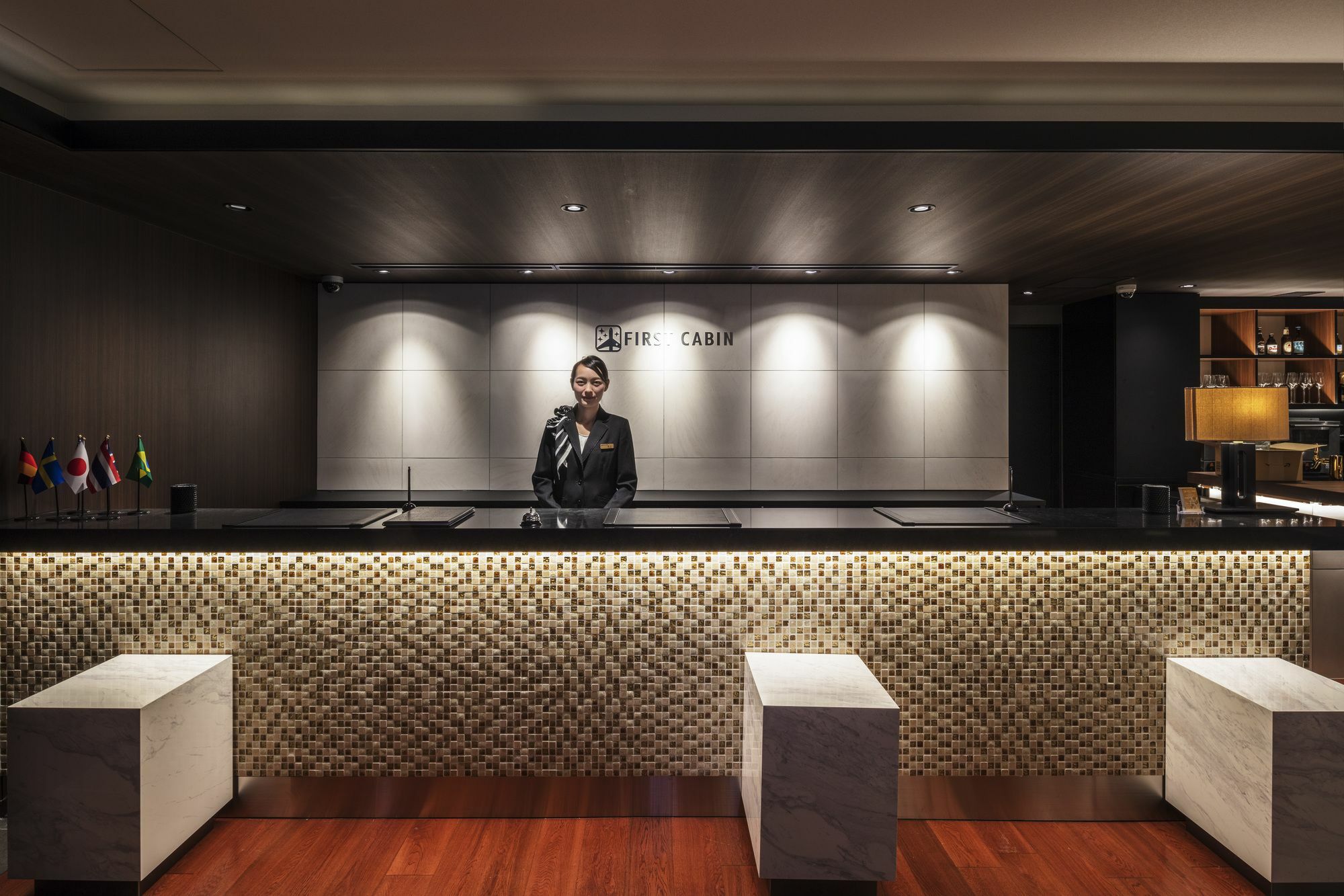 First Cabin Nishiazabu Tokyo Luaran gambar